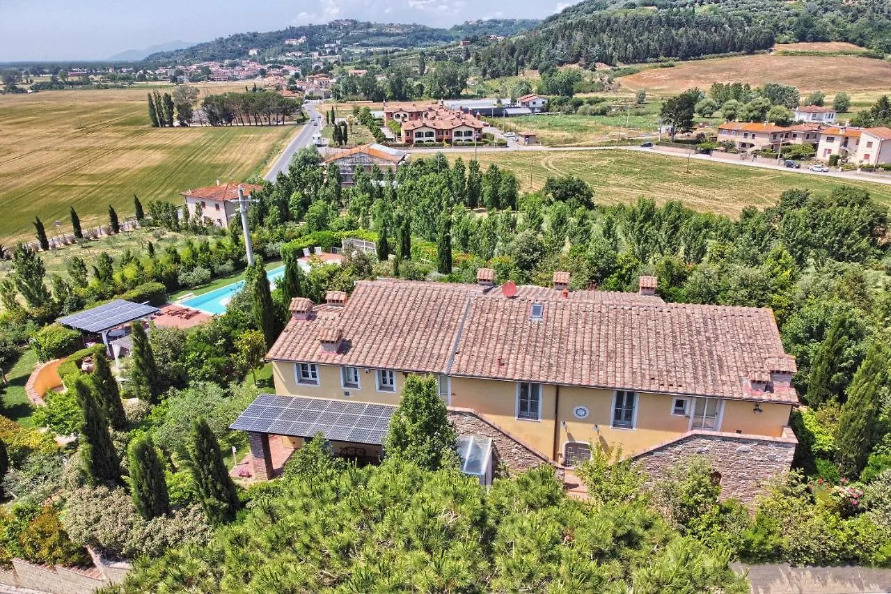 Wonderful Villa In Tuscany With Swimming Pool And Park Near Pisa And Florence Molino del Roglio Italy