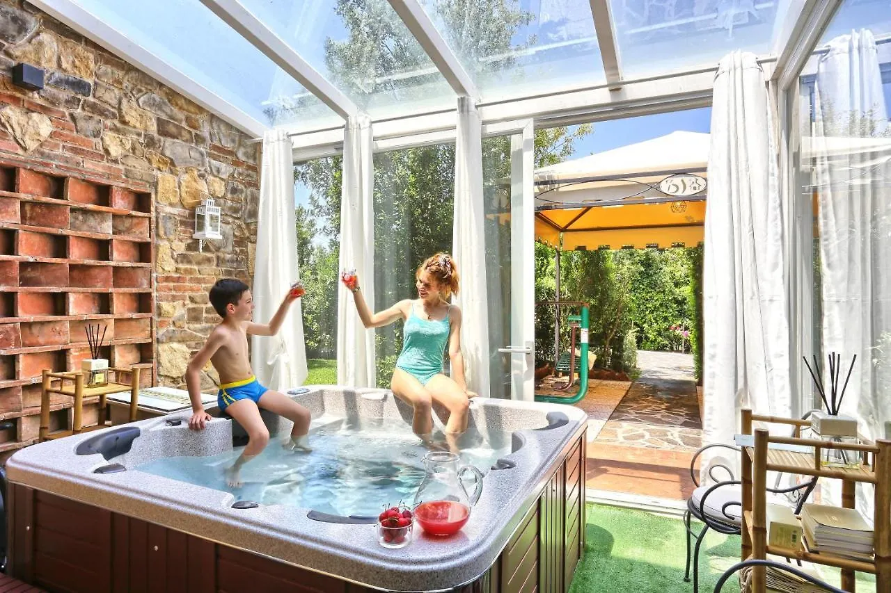 Wonderful Villa In Tuscany With Swimming Pool And Park Near Pisa And Florence Molino del Roglio 0*,